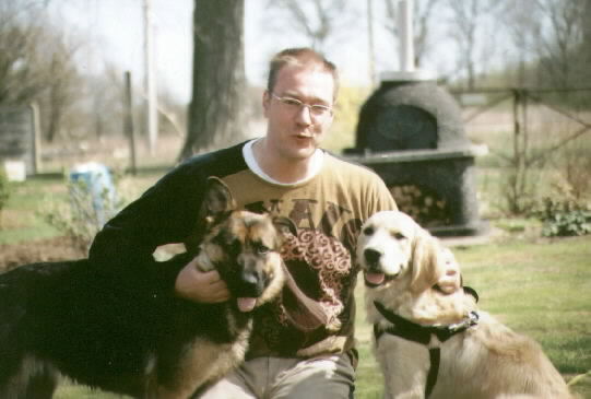 RA Thomas Klatt und seine beiden Hunde....